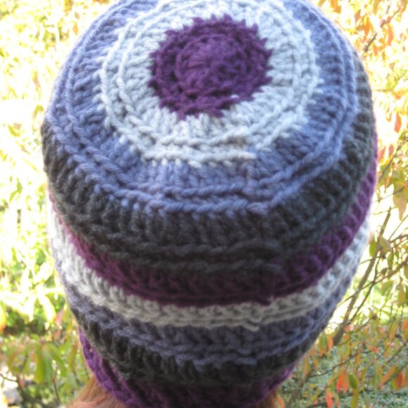 Plum Gray Stripe Hand Knit / Crochet Unisex  Winter Beanie NEW - Picture 6 of 11